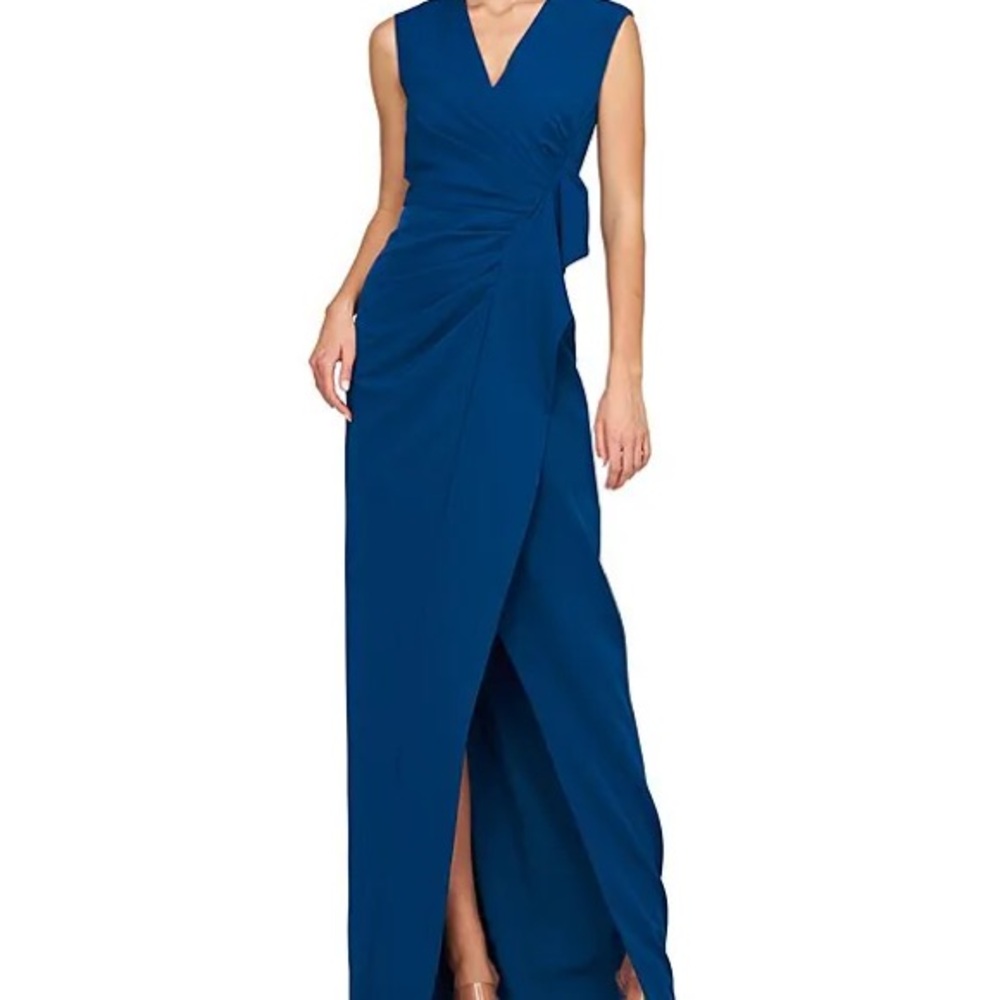 NWT Kay Unger Stretch Crepe V-Neck Sleeveless Pleated Ruffle Column Gown